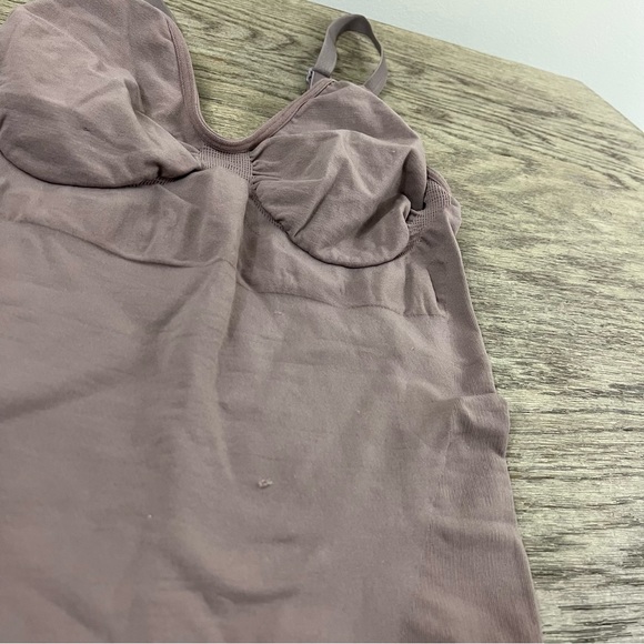 Skims Seamless Sculpting Mid Thigh Shapewear Bodysuit Plus Size 2X/3X in Umber - Picture 4 of 9